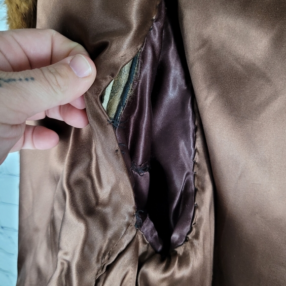 VINTAGE | fur button up fully lined coat - Picture 4 of 5